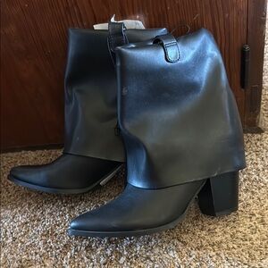 Stylish Black Leather Women's Boots